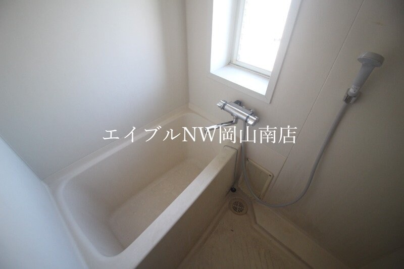  宇野線<宇野みなと線>/備前西市駅 徒歩58分 2階 築34年