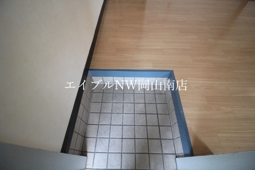  宇野線<宇野みなと線>/備前西市駅 徒歩58分 2階 築34年