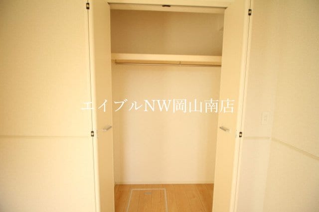  岡山市電清輝橋線<岡山電気軌道>/清輝橋駅 徒歩36分 2階 築7年
