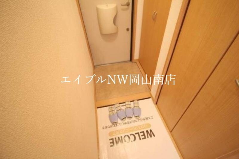  宇野線<宇野みなと線>/備前西市駅 徒歩21分 1階 築18年