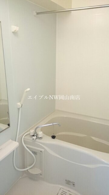  岡山市電清輝橋線<岡山電気軌道>/清輝橋駅 徒歩53分 1階 築12年