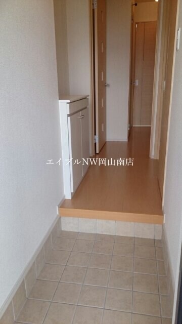  岡山市電清輝橋線<岡山電気軌道>/清輝橋駅 徒歩53分 1階 築12年
