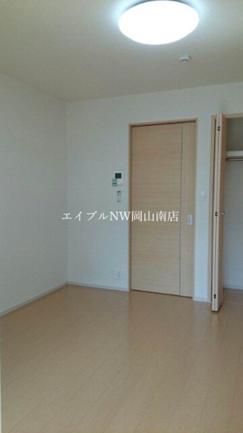  岡山市電清輝橋線<岡山電気軌道>/清輝橋駅 徒歩53分 1階 築12年