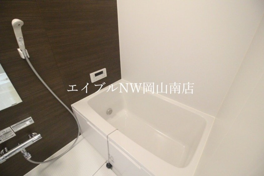  山陽本線（中国）/岡山駅 バス40分岡電バス・新福・岡山交通本社前下車:停歩5分 4階 1年未満