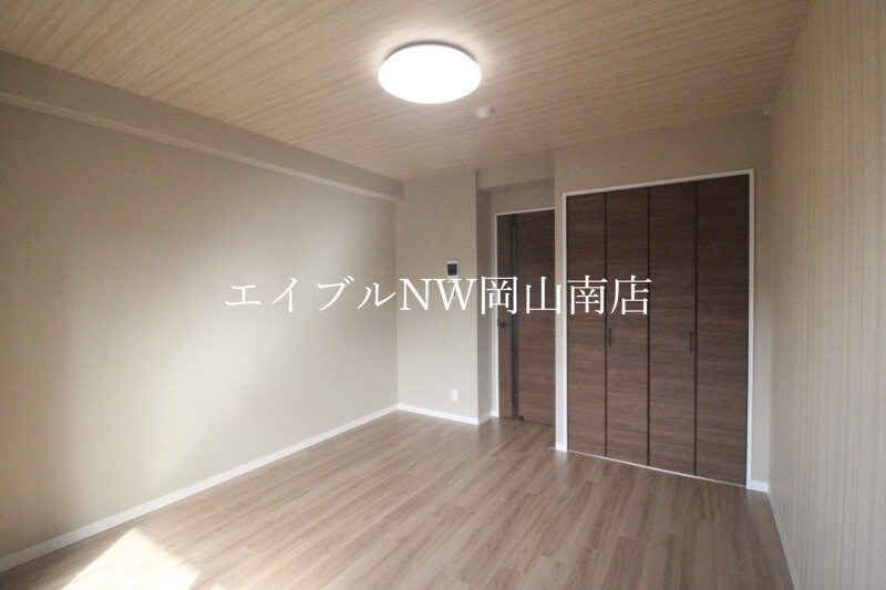  山陽本線（中国）/岡山駅 バス40分岡電バス・新福・岡山交通本社前下車:停歩5分 4階 1年未満