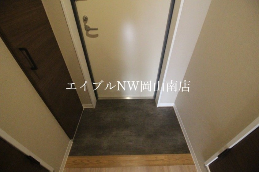  山陽本線（中国）/岡山駅 バス40分岡電バス・新福・岡山交通本社前下車:停歩5分 5階 1年未満