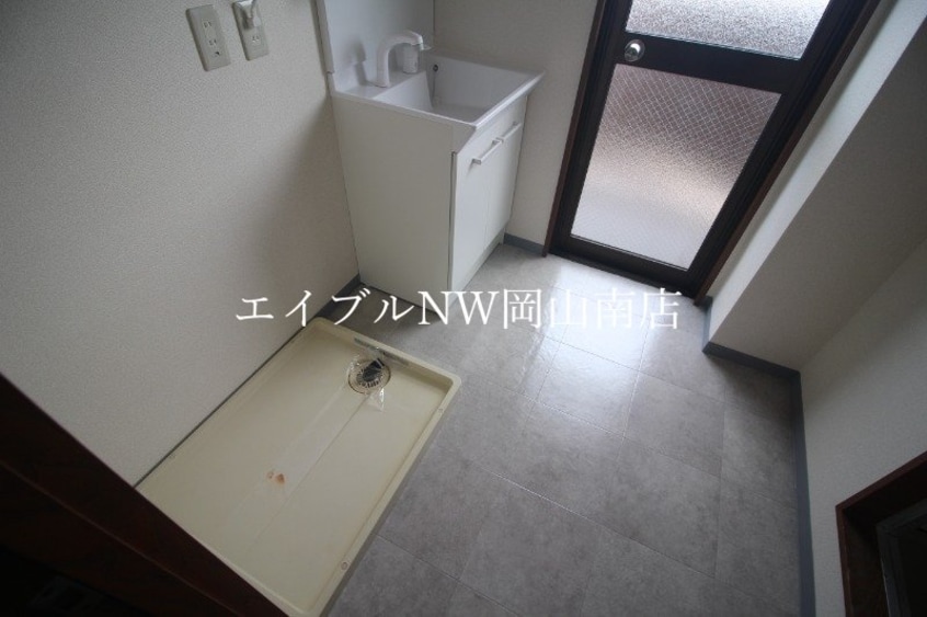  宇野線<宇野みなと線>/備前西市駅 徒歩73分 3階 築32年