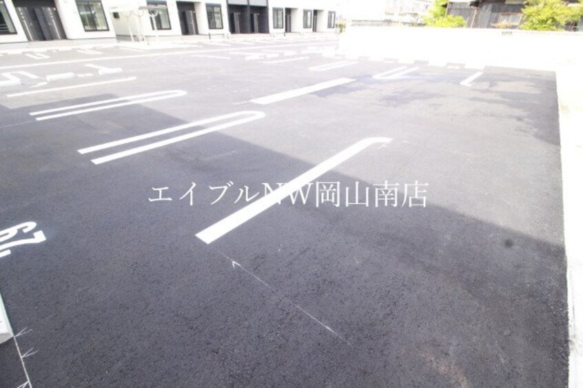  岡山市電東山本線<岡山電気軌道>/東山・おかでんミュージアム駅 徒歩41分 1階 1年未満