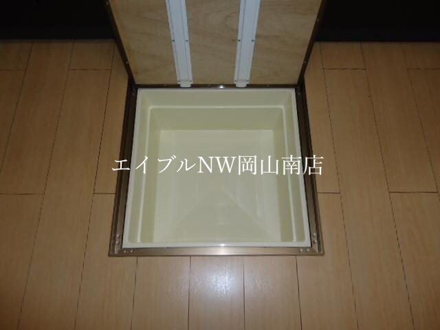 床下収納 宇野線<宇野みなと線>/大元駅 徒歩35分 1階 築12年