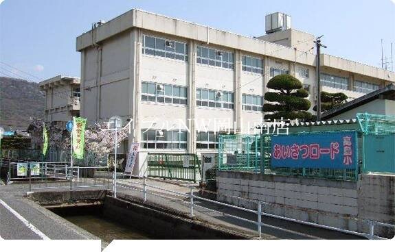 岡山市立芳明小学校(小学校)まで200m 宇野線<宇野みなと線>/備前西市駅 徒歩2分 5階 築28年