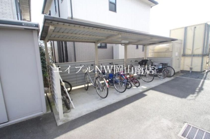  岡山市電東山本線<岡山電気軌道>/東山・おかでんミュージアム駅 徒歩53分 2階 築16年