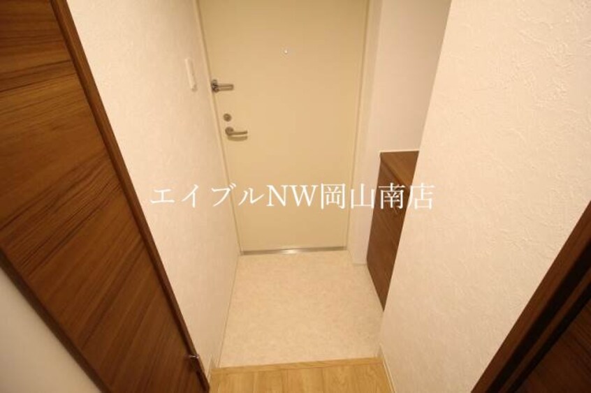  岡山市電清輝橋線<岡山電気軌道>/清輝橋駅 徒歩1分 1階 築9年