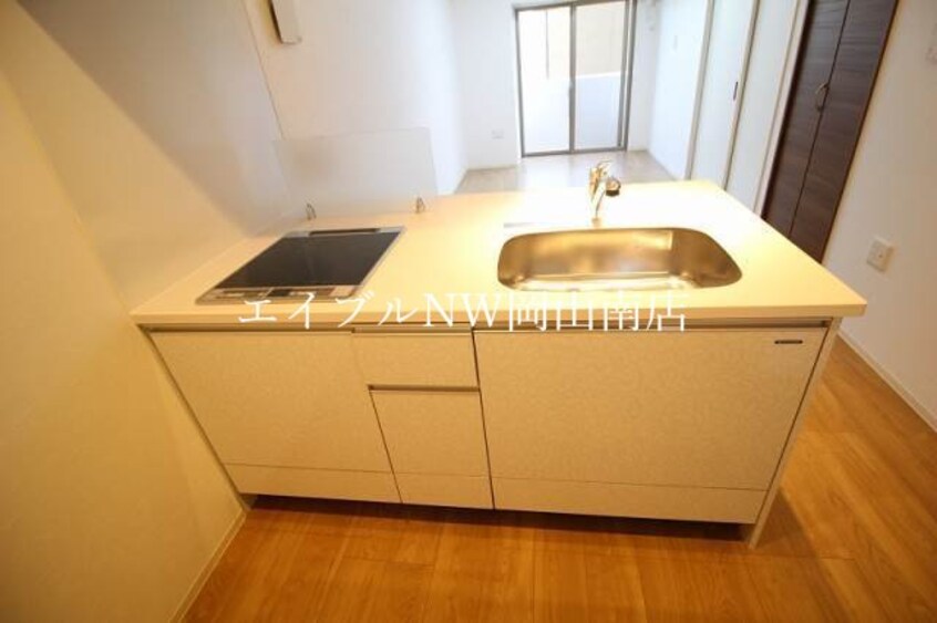  岡山市電清輝橋線<岡山電気軌道>/清輝橋駅 徒歩1分 1階 築9年