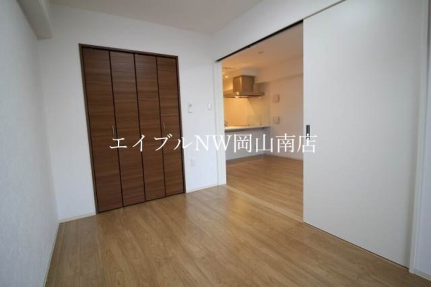  岡山市電清輝橋線<岡山電気軌道>/清輝橋駅 徒歩1分 1階 築9年