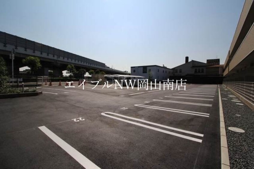  山陽本線（中国）/岡山駅 バス31分平井下町下車:停歩4分 3階 築7年