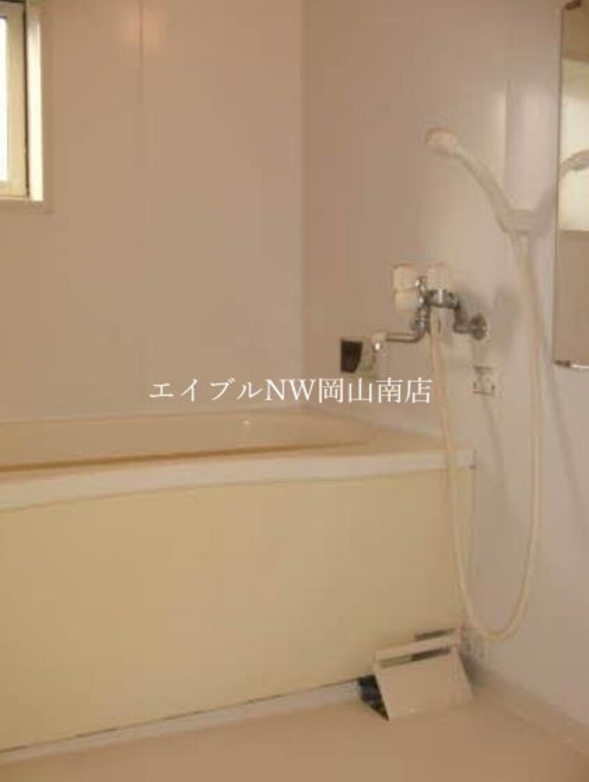  山陽本線（中国）/岡山駅 バス28分福島郵便局前下車:停歩4分 2階 築20年