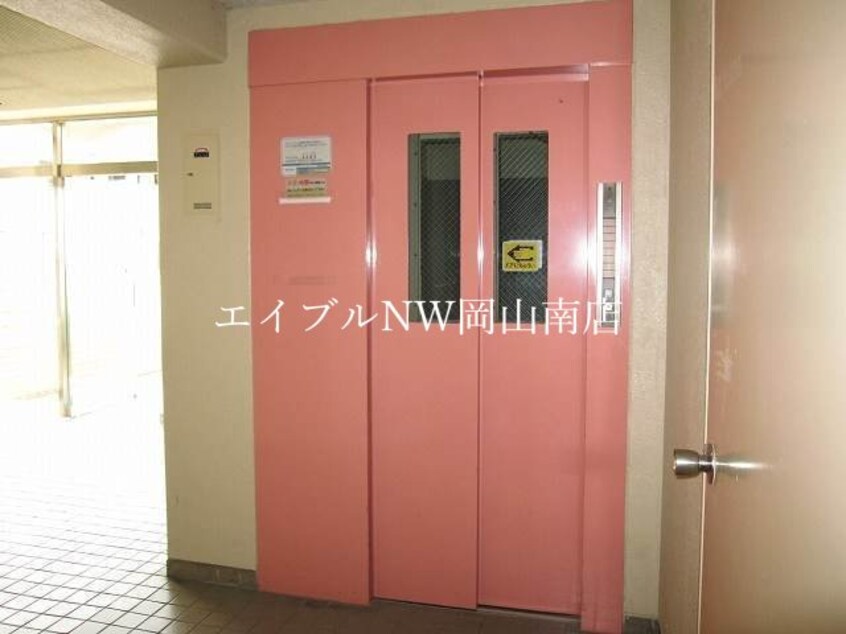  山陽本線（中国）/岡山駅 バス27分浜野入口下車:停歩5分 1階 築36年