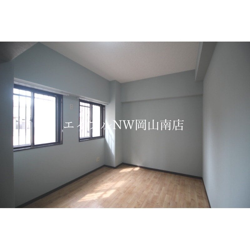  山陽本線（中国）/岡山駅 バス27分浜野入口下車:停歩5分 1階 築36年