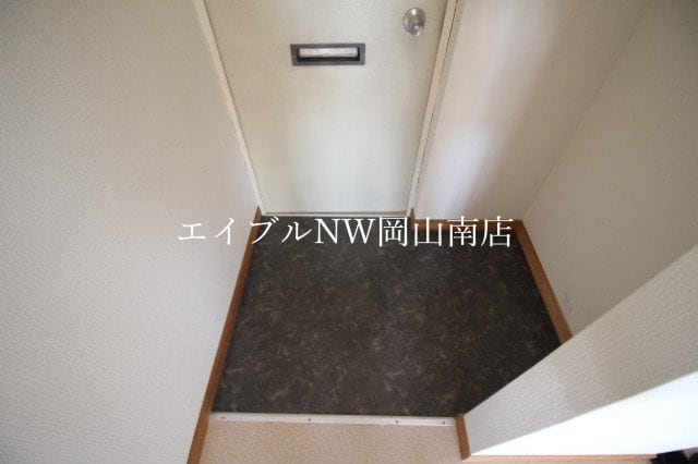  宇野線<宇野みなと線>/備前西市駅 徒歩72分 2階 築35年