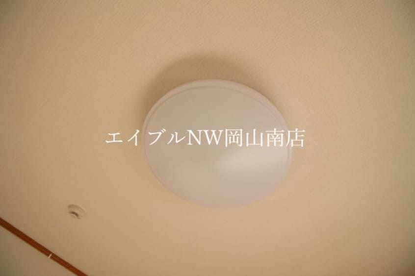  宇野線<宇野みなと線>/備前西市駅 徒歩72分 2階 築35年