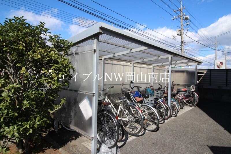  宇野線<宇野みなと線>/備前西市駅 徒歩66分 2階 築34年