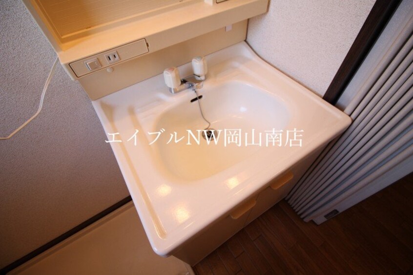  宇野線<宇野みなと線>/備前西市駅 徒歩66分 2階 築34年