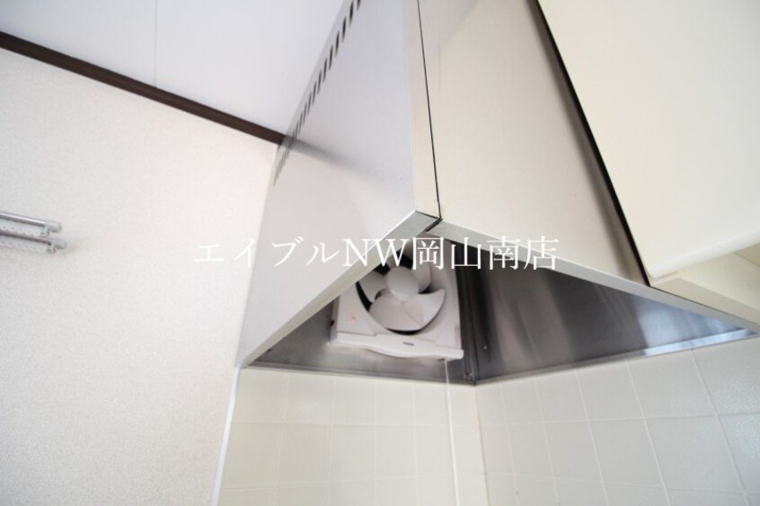  宇野線<宇野みなと線>/備前西市駅 徒歩66分 2階 築34年