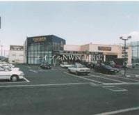 TSUTAYA古新田店(ビデオ/DVD)まで107m 山陽本線（中国）/岡山駅 バス40分大福下車:停歩10分 2階 築28年