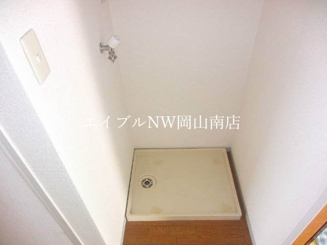 洗濯機置き場 山陽本線（中国）/岡山駅 バス30分バス・大東下車:停歩5分 2階 築35年