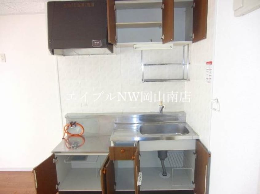 キッチン 山陽本線（中国）/岡山駅 バス30分バス・大東下車:停歩5分 2階 築35年