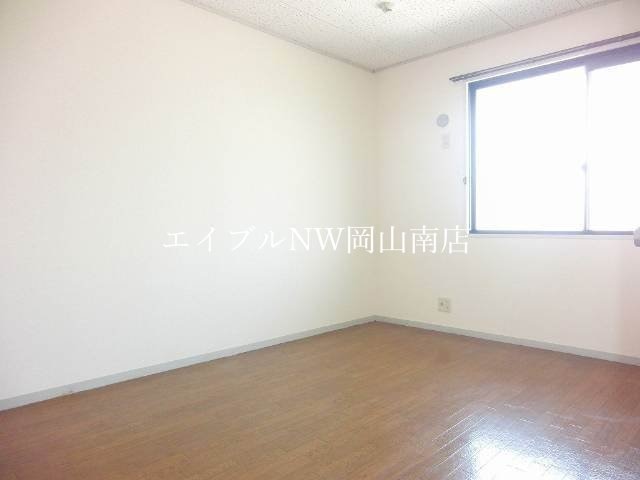 洋室 山陽本線（中国）/岡山駅 バス30分バス・大東下車:停歩5分 2階 築35年