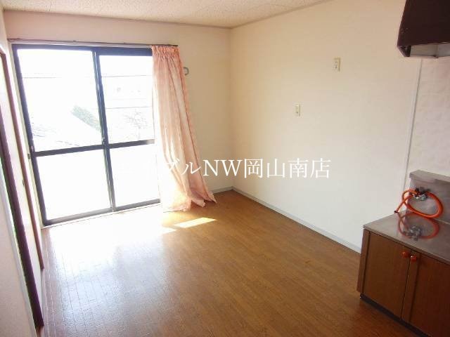 リビング 山陽本線（中国）/岡山駅 バス30分バス・大東下車:停歩5分 2階 築35年