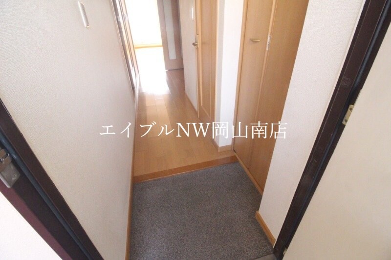  岡山市電清輝橋線<岡山電気軌道>/清輝橋駅 徒歩39分 1階 築17年