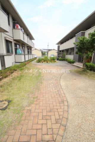  岡山市電清輝橋線<岡山電気軌道>/清輝橋駅 徒歩62分 2階 築17年