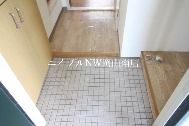  岡山市電清輝橋線<岡山電気軌道>/清輝橋駅 徒歩28分 5階 築31年