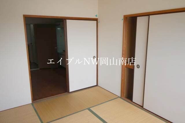  岡山市電清輝橋線<岡山電気軌道>/清輝橋駅 徒歩28分 5階 築31年