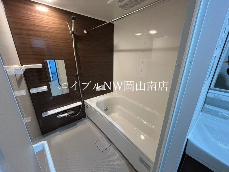  宇野線<宇野みなと線>/備前西市駅 徒歩17分 3階 築1年