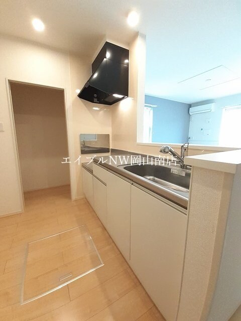  宇野線<宇野みなと線>/八浜駅 徒歩96分 1階 築8年