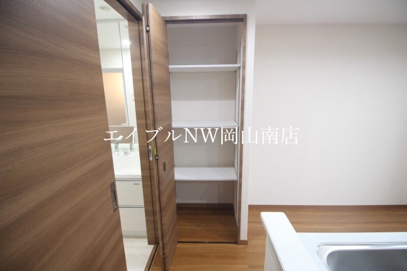 山陽本線（中国）/岡山駅 徒歩10分 15階 築4年