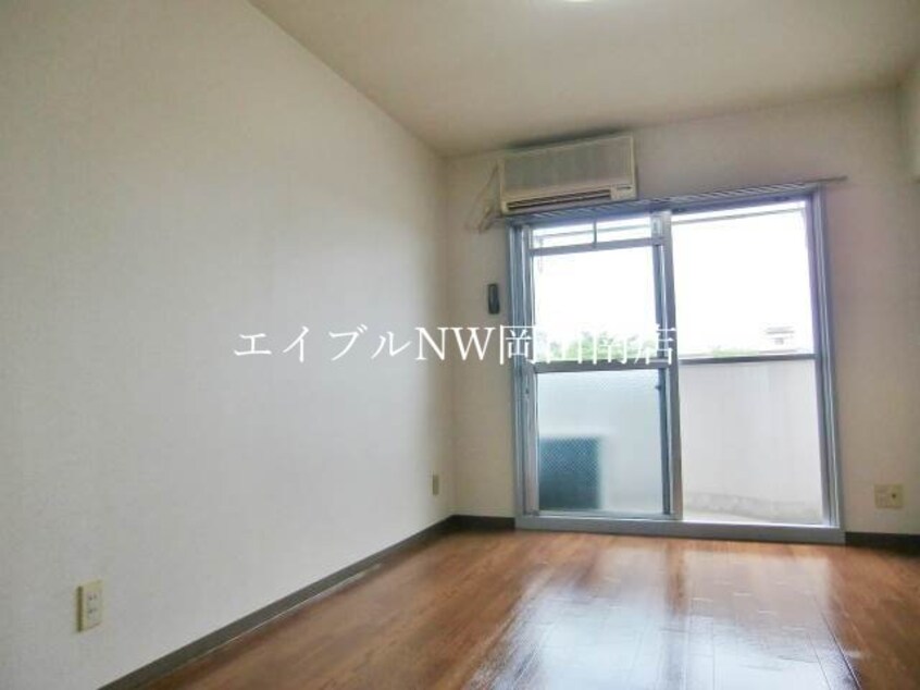  岡山市電清輝橋線<岡山電気軌道>/清輝橋駅 徒歩48分 2階 築34年