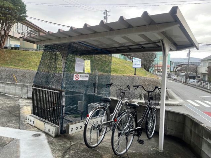  東北本線/郡山駅 バス10分久保田変電所下車:停歩7分 2階 築39年