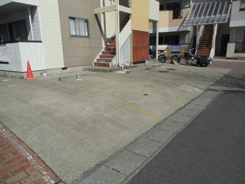  東北本線/郡山駅 バス19分音路下車:停歩4分 1階 築31年
