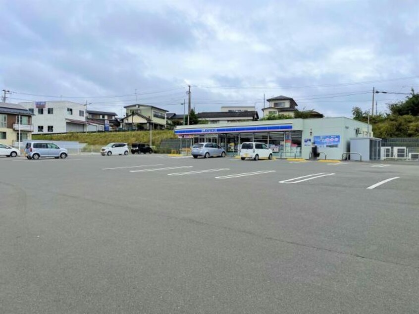 ローソン郡山富久山町久保田店(コンビニ)まで501m 東北新幹線（東北地方）/郡山駅 バス13分大原下車:停歩4分 1階 1年未満