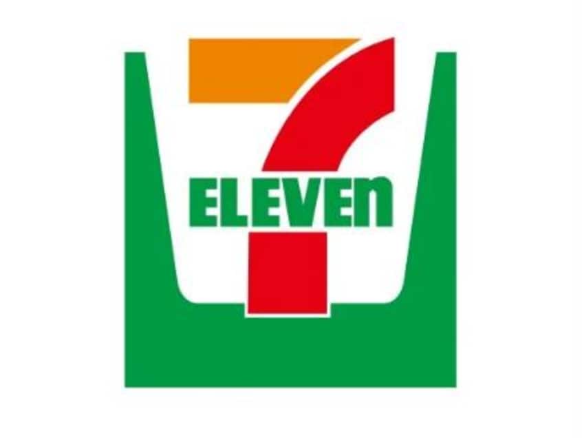 セブンイレブン坂戸本町店(コンビニ)まで146m グレーシア