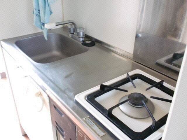  MOMO6坂戸　（坂戸市関間1丁目12-11）