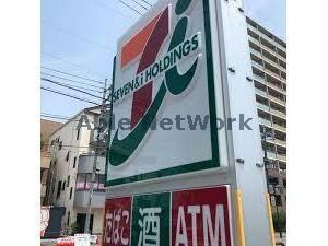 セブンイレブン東松山箭弓町店(コンビニ)まで163m ロータリーパレス東松山箭弓町（103・501･505）