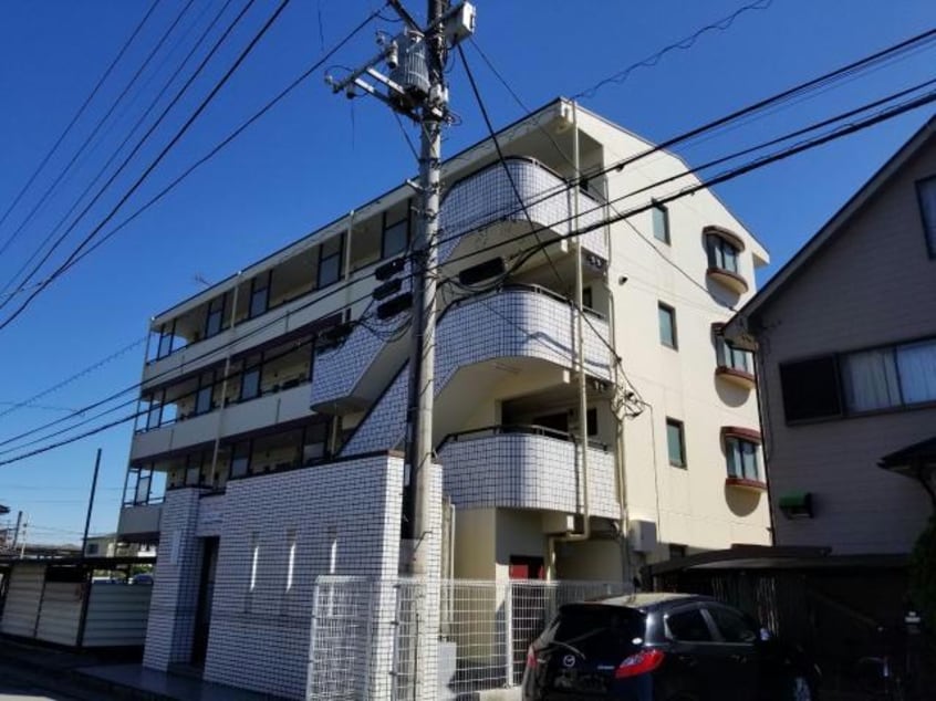  アルムクイーン高坂