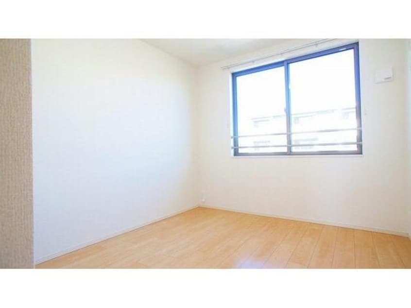  シェルト　ストーリア