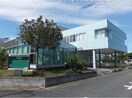 東松山市立高坂図書館(図書館)まで1653m ラ・レーヴ　78892