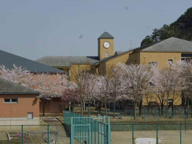 小川町立欅台中学校(中学校/中等教育学校)まで2236m カサマコーポ　（小川町大塚1271-2）